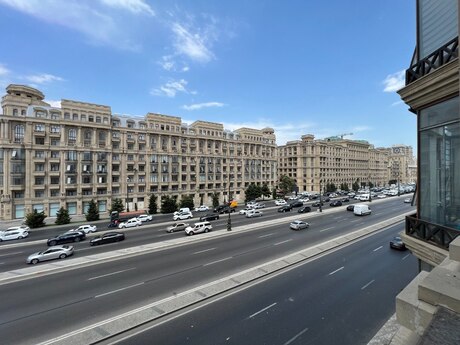 7 otaqlı yeni tikili - Nəriman Nərimanov m. - 275 m²
