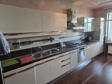 4-комн. новостройка - Насиминский р. - 205 м²