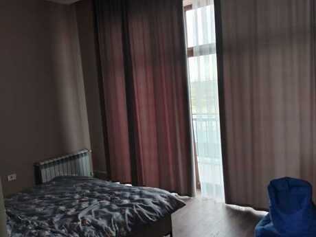 5 otaqlı həyət evi/bağ evi - Buzovna q. - 250 m²