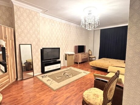 3 otaqlı yeni tikili - Nəriman Nərimanov m. - 90 m²