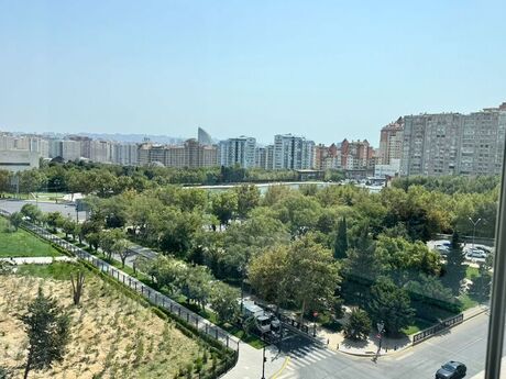 4-комн. новостройка - Наримановский  р. - 210 м²