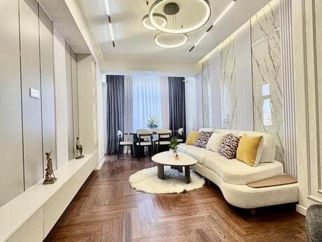3-room apartment, 101 m², Bakmil: 365 000 ₼ 5