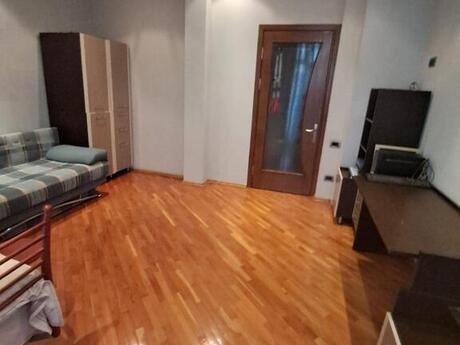 4 otaqlı yeni tikili - Gənclik m. - 210 m²
