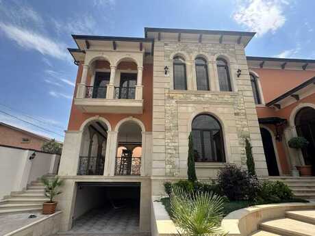 6 otaqlı həyət evi/bağ evi - Bilgəh q. - 600 m²