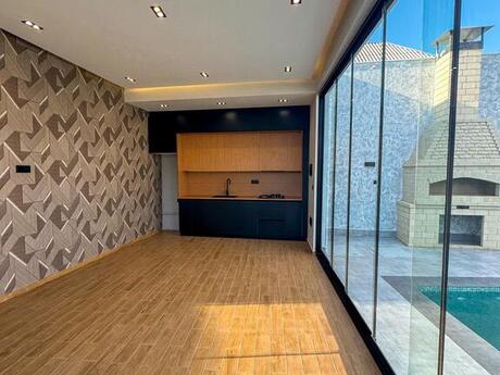 4 otaqlı həyət evi/bağ evi - Şüvəlan q. - 165 m²