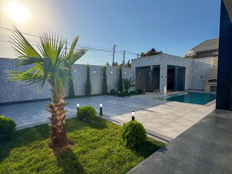 4 otaqlı həyət evi/bağ evi - Şüvəlan q. - 165 m²