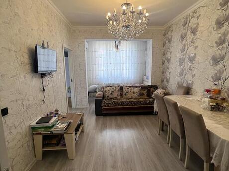 Elan №5452396 - Bakı, Memar Əcəmi m., 2 otaqlı, 60 m², 3/5 mərtəbə