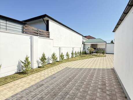 4 otaqlı həyət evi/bağ evi - Buzovna q. - 160 m²