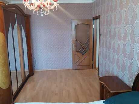5 otaqlı köhnə tikili - Əhmədli q. - 120 m²