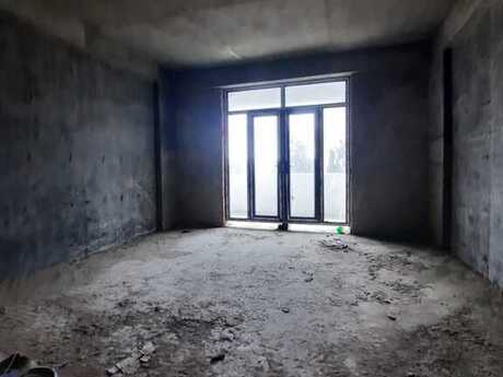 3-комн. новостройка - м. Кара Караев - 125 м²
