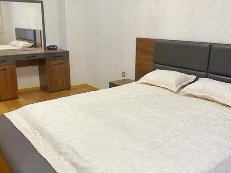 Kirayə 3 otaqlı mənzil, 146 m², Nəsimi: 1 200 ₼/ay 3