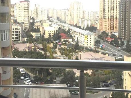 5 otaqlı yeni tikili - Elmlər Akademiyası m. - 200 m²