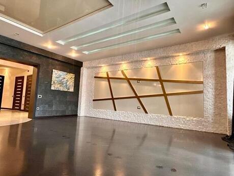 4-room apartment, 205 m², 28 May: 550 000 ₼ 4