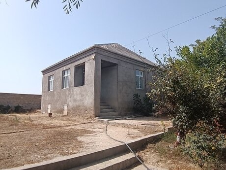 3 otaqlı həyət evi/bağ evi - Xəzər r. - 80 m²