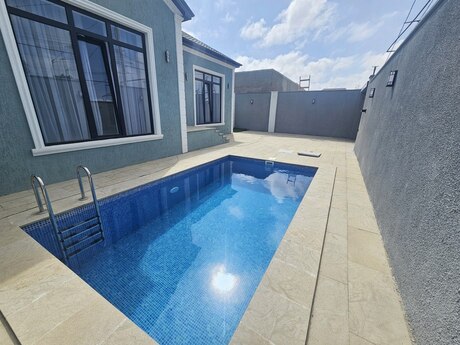 4 otaqlı həyət evi/bağ evi - Şüvəlan q. - 130 m²