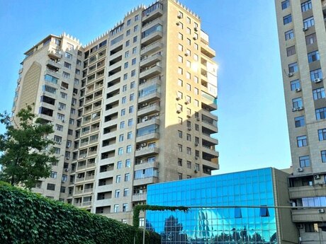 3-комн. новостройка - Наримановский  р. - 136 м²