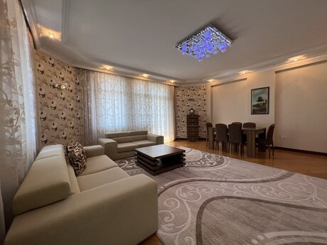 5 otaqlı yeni tikili - 28 May m. - 285 m²