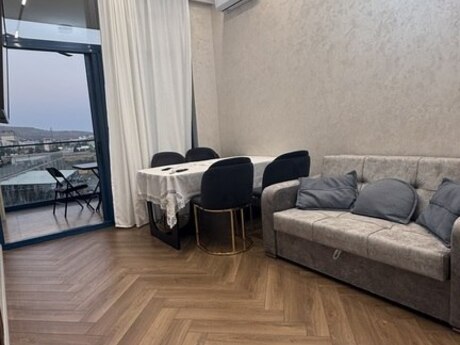 2 otaqlı yeni tikili - Şıxov q. - 67 m²