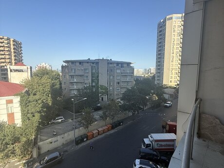 4 otaqlı mənzil, 213 m², Altes Plaza: 579 000 ₼ 2