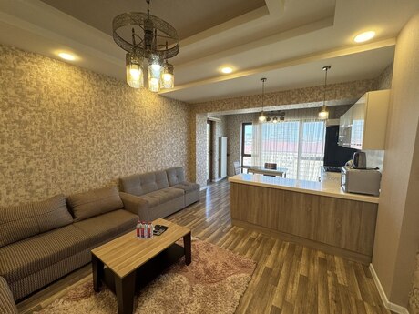 3-комн. новостройка - м. Шах Исмаил Хатаи - 120 м²