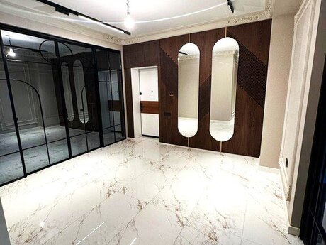 3-комн. новостройка - Насиминский  р. - 193 м²