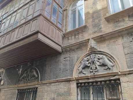 Obyekt - İçəri Şəhər m. - 90 m²