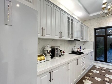 3 otaqlı həyət evi/bağ evi - Qala q. - 160 m²