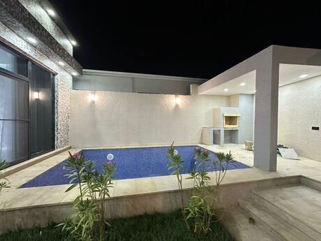 4 otaqlı həyət evi/bağ evi - Mərdəkan q. - 130 m²