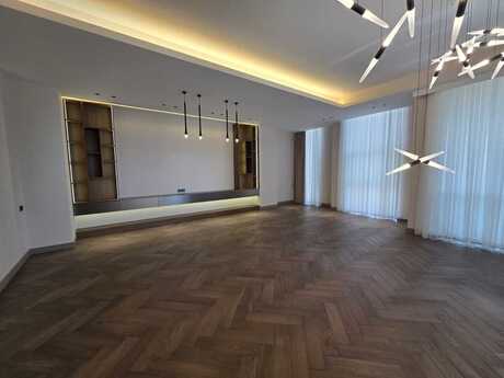 4 otaqlı yeni tikili - Nizami m. - 200 m²