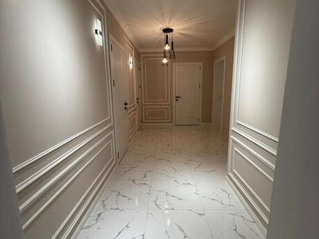 Аренда: 2-комнатная квартира, 80 м², 8 Noyabr: 1 000 ₼/мес 3