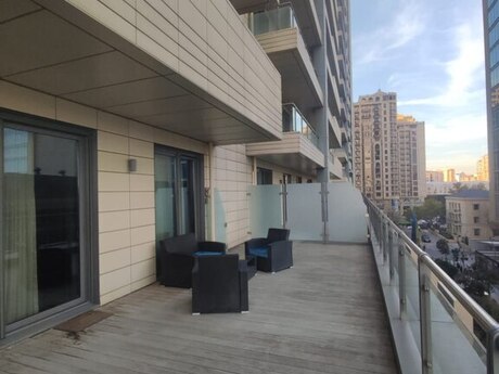 3 otaqlı yeni tikili - Nəsimi r. - 124 m²