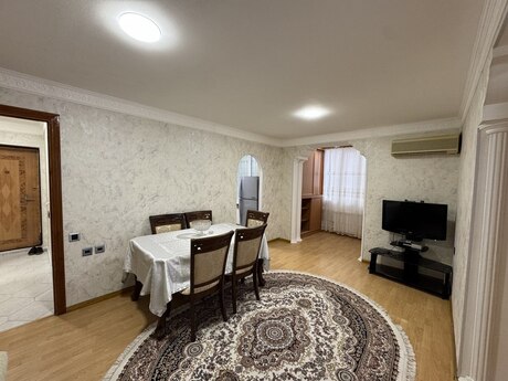 2 otaqlı köhnə tikili - Gənclik m. - 50 m²
