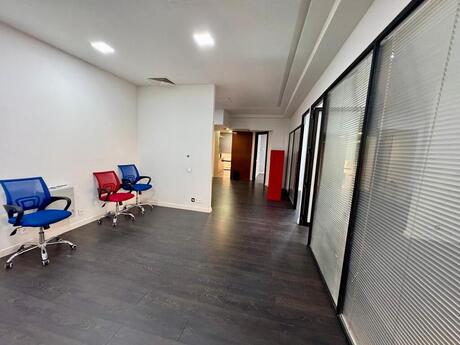 7 otaqlı ofis - İçəri Şəhər m. - 230 m²