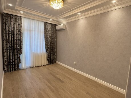 4 otaqlı yeni tikili - Elmlər Akademiyası m. - 205 m²