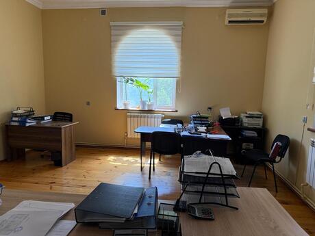 3 otaqlı ofis - Yasamal r. - 65 m²