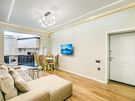 4 otaqlı köhnə tikili - Sahil m. - 147 m²