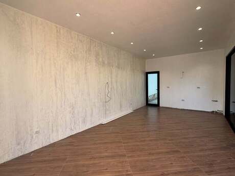 5 otaqlı həyət evi/bağ evi - Mərdəkan q. - 200 m²