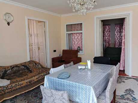 4 otaqlı həyət evi/bağ evi - Quba - 100 m²