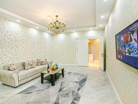 Kirayə 2 otaqlı mənzil, 105 m², Şah İsmayıl Xətai: 2 100 ₼/ay 4
