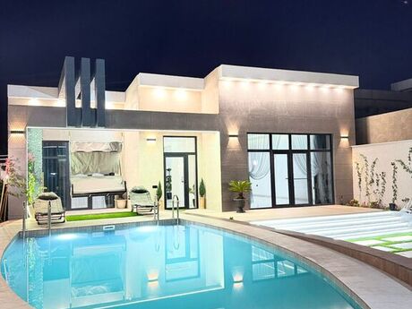 4 otaqlı həyət evi/bağ evi - Mərdəkan q. - 230 m²