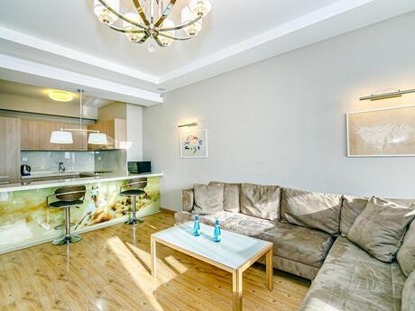 Kirayə 3 otaqlı mənzil, 120 m², Şah İsmayıl Xətai: 2 300 ₼/ay 4