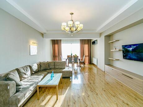 Kirayə 3 otaqlı mənzil, 120 m², Şah İsmayıl Xətai: 2 300 ₼/ay 3