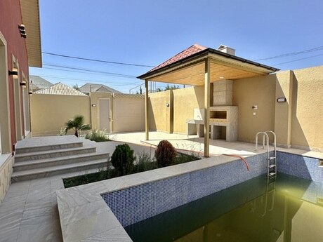 4 otaqlı həyət evi/bağ evi - Şüvəlan q. - 100 m²