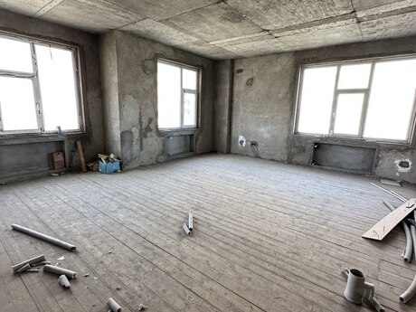 4 otaqlı yeni tikili - Elmlər Akademiyası m. - 181 m²