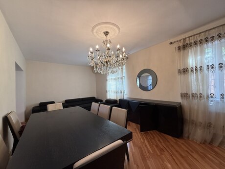 8-комн. дом/дача - пос. Новханы - 400 м²