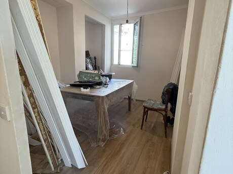 3 otaqlı köhnə tikili - Sahil m. - 45 m²