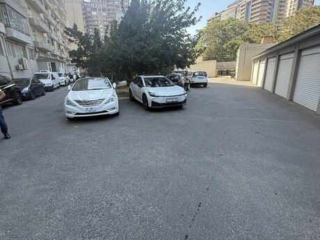 Kirayə 5 otaqlı mənzil, 187 m², Şah İsmayıl Xətai: 2 000 ₼/ay 2