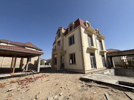 8 otaqlı həyət evi/bağ evi - Nardaran q. - 420 m²