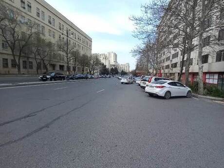 2 otaqlı köhnə tikili - Elmlər Akademiyası m. - 55 m²