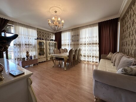 3 otaqlı yeni tikili - Bakıxanov q. - 105 m²